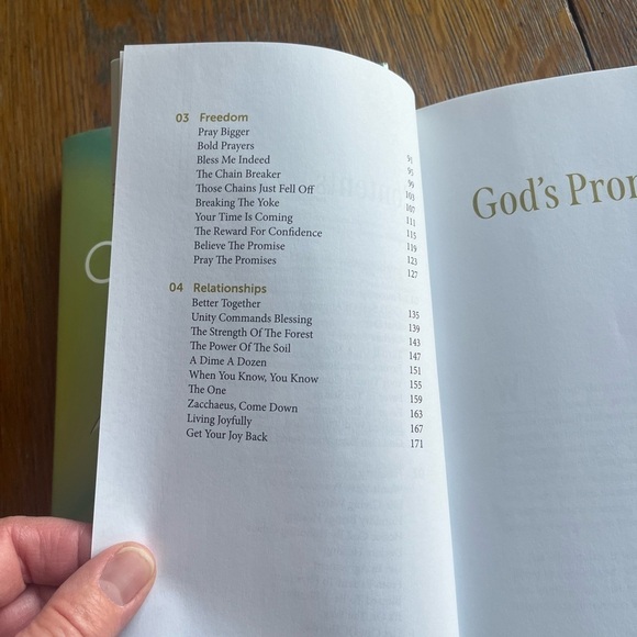 Joel Osteen Book Bundle - Picture 8 of 8